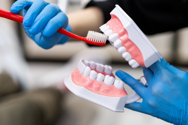 Five Important Tips For Maintaining Dentures