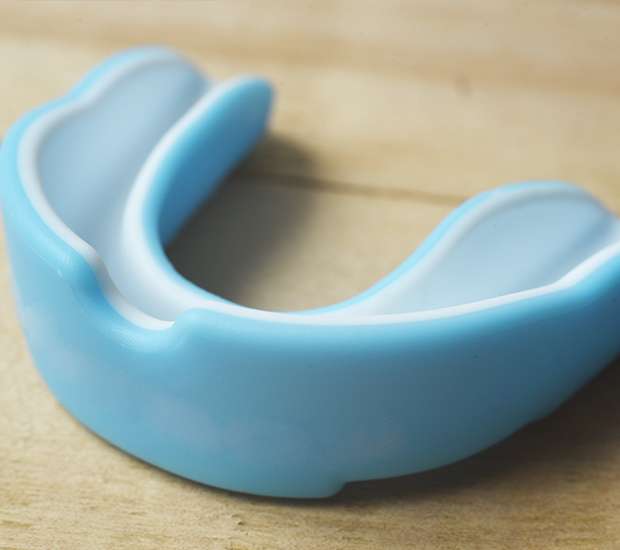North Hollywood Reduce Sports Injuries With Mouth Guards