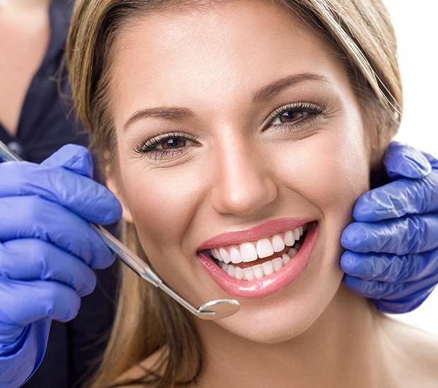 North Hollywood Teeth Whitening at Dentist